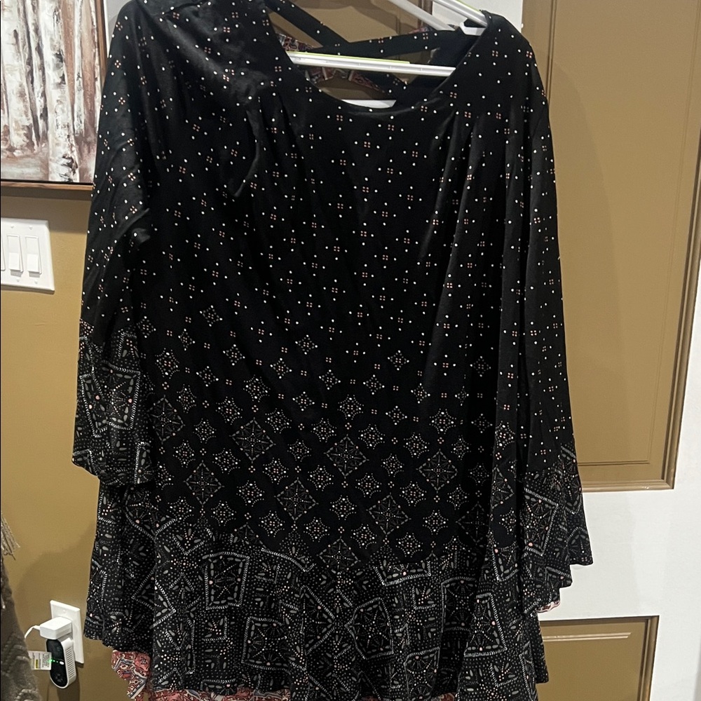 Style & Co. Black and White Patterned Blouse